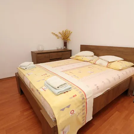 Apartmán Karbuni By The Sea *